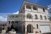 byzantine-museum-holy-bishopric-arsenoe-in-peristerona-village-republic-cyprus-europe