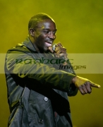 BELFAST,-UNITED-KINGDOM-_-JANUARY-28:-Akon-performs-at-the-Odyssey-Arena-on-January-28,-2009-in-Belfast,-Northern-Ireland