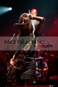 BELFAST,-UNITED-KINGDOM-_-AUGUST-15:-Abi-Harding-performs-with-The-Zutons-on-Day-3-Belsonic,-Custom-House-Square,-Belfast,-United-Kingdom