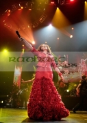 BELFAST,-UNITED-KINGDOM-_-SEPTEMBER-08:-Gloria-Estefan-performs-at-Odyssey-Arena-on-September-8,-2008-in-Belfast,-Northern-Ireland