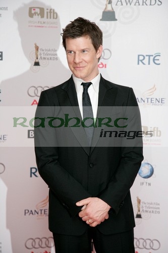 eric-mabius-in-the-press-room-at-the-6th-Annual-Irish-Film-Television-Awards-at-the-Burlington-Hotel-on-February-14,-2009-in-Dublin,-Ireland