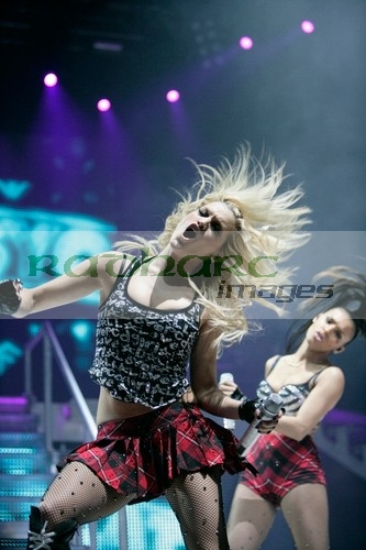 Ashley-Roberts-Melody-Thorton-the-pussycat-dolls-perform-onstage-at-Kings-Hall-on-February-3,-2009-in-Belfast,-Northern-Ireland,-UK