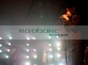 BELFAST,-UNITED-KINGDOM-_-NOVEMBER-16:-Bobby-Gillespie-Primal-Scream-performs-at-St-Georges-Market-on-November-16,-2008-in-Belfast,-Northern-Ireland