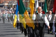 flag-carrier-standard-bearer-carrying-pikes-representing-the-united-irishmen-on-Easter-Sunday-during-the-Easter-Rising-Commemoration-Falls-Road-Belfast-Northern-Ireland-UK