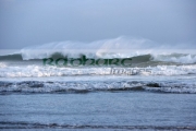 north-atlantic-waves-breaking-on-benone-strand-beach-county-derry-londonderry-northern-ireland-uk