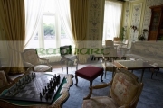 The-Drawing-Room-at-Kylemore-Abbey-Connemara-County-Galway,-Republic-Ireland.