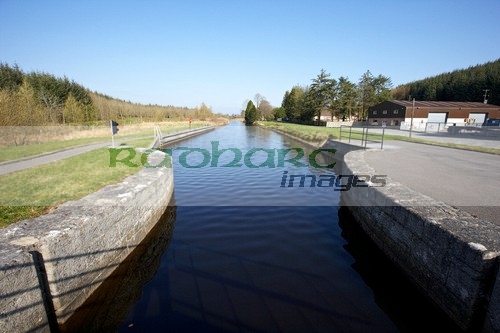 entrance-to-Lock-9-Kilclare-Upper-Lock-Shannon_Erne-Waterway-County-Leitrim-Republic-Ireland