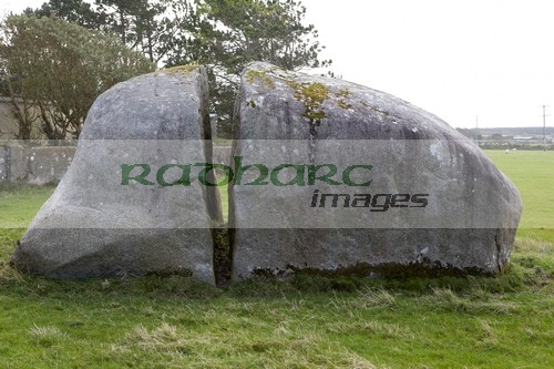 the-split-rock-easkey-county-sligo-republic-ireland