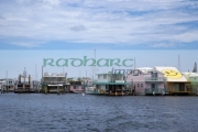floating-homes-key-west-harbor-florida-usa-