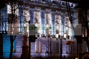 low-energy-led-christmas-lighting-on-belfast-city-hall-northern-ireland-uk
